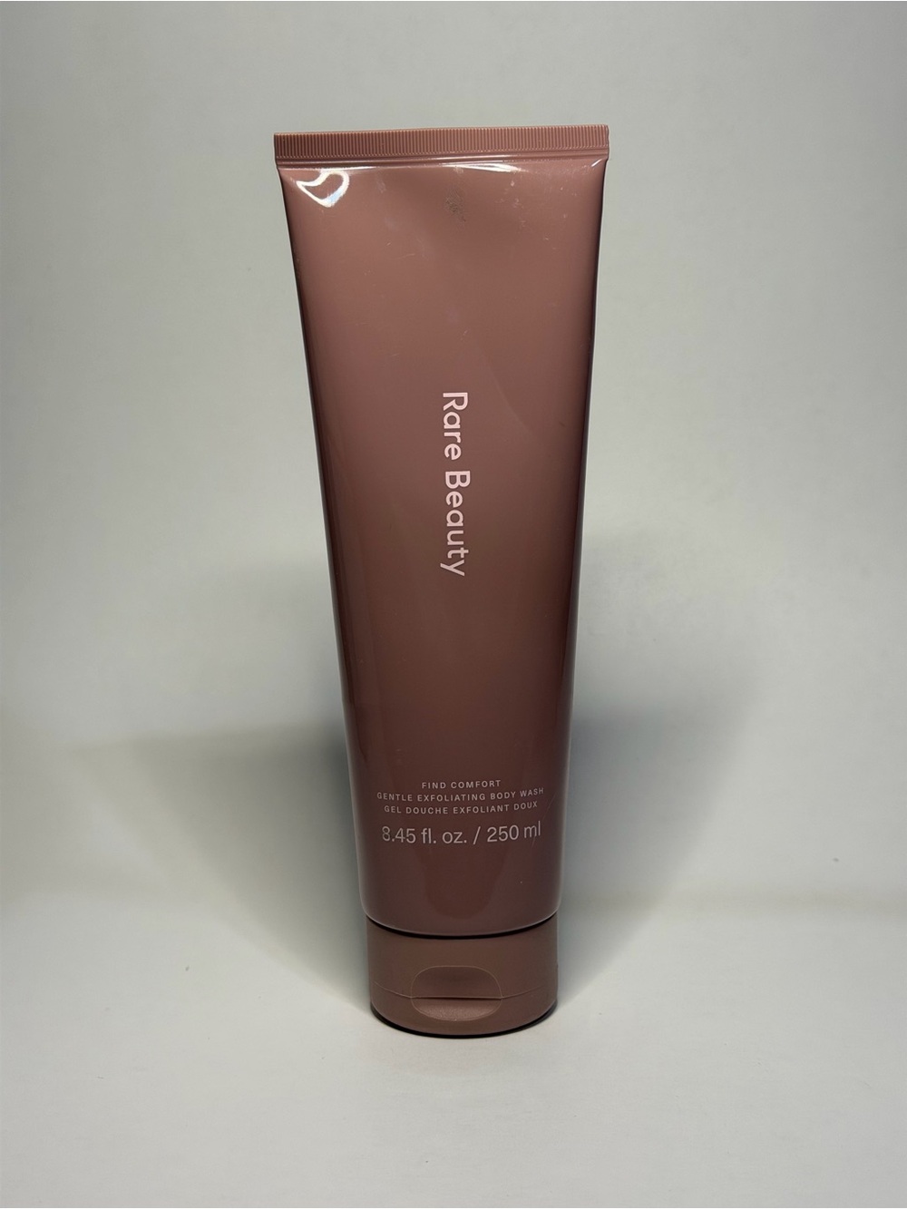 Rare Beauty Gentle Exfoliating Body Wash - Muted Rose